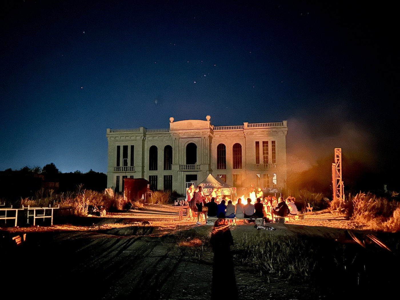 MEDS Workshop Arch.quake, Gyumri, Armenia, 2023: Leisure time at the campfire at Gyumri Hotel